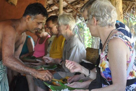 Getting sri Lankan foods with locals 